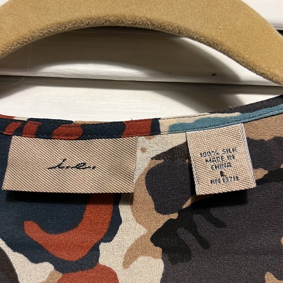 Vintage silk blouse - Picture 2 of 8